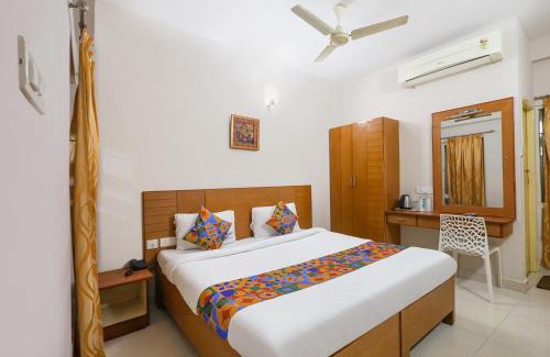 Triplicane Hotel | FabHotel RKH Skyline Residency