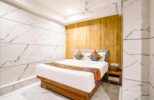Bhandup West Hotel | FabHotel Shubham Inn - Nr Jain Mandir, Bhandup West