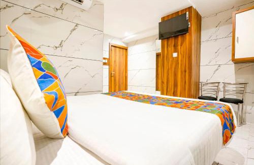 Bhandup West Hotel | FabHotel Shubham Inn - Nr Jain Mandir, Bhandup West