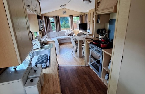 Aghadoe House | Fabulous 2-bedroom mobile home 10 minutes from Killarney