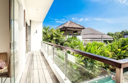 Dalung Villa | Fabulous 4 Br Villa 5min to Finns Beach Club