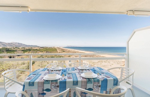 Playa de Gandia Apartment | Fabulous beach condo for a great vacation. Amazing Sea Views!