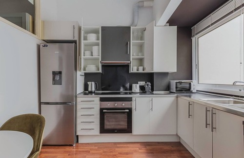 Sarria Apartment | Fabulous Sarrià 1BR w/Rooftop Terrace, by Blueground