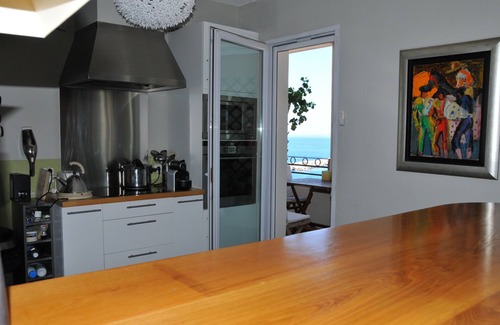 Le Pharo Apartment | Facing the sea, in a luxury residence, 2 min walk from the Catalans beach, parking