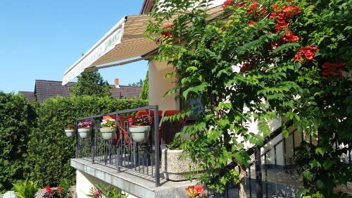 Tihany Apartment | FaDóra Apartman