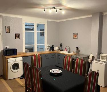 Sourdeval House | Fair Field