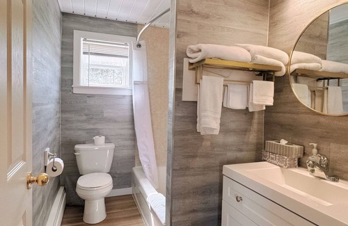 Brackley Hotel | Fair Isle Motel