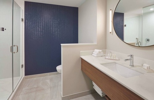 Orillia Hotel | Fairfield Inn & Suites by Marriott Orillia