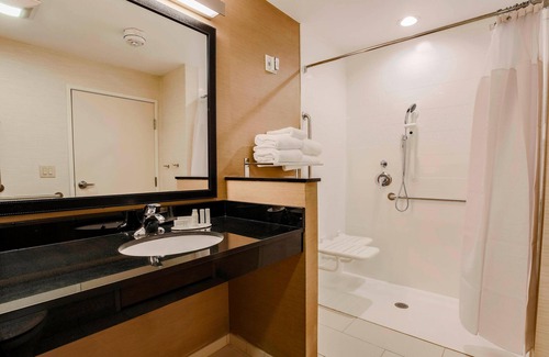 Ira Hotel | Fairfield Inn & Suites by Marriott Snyder