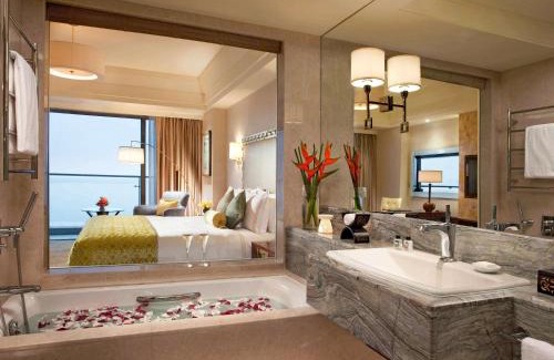 Kunshan Hotel | Fairmont Yangcheng Lake