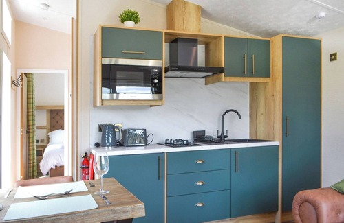 Cottingham Cottage | Fairways Retreat 2 - UK50247