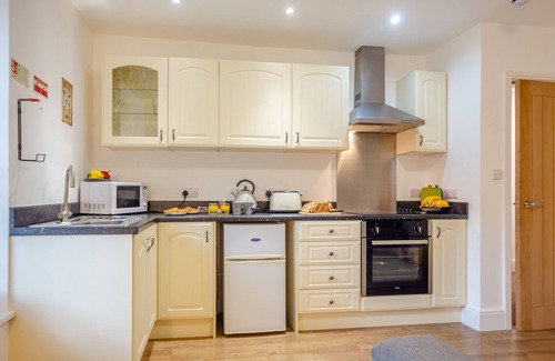 Betws-Y-Coed Apartment | Fairy Glen Apt Two - One Bedroom Apartment, Sleeps 2
