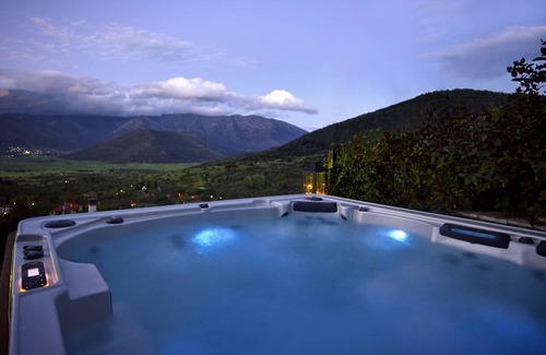 Levidi Villa | FAIRY TAILE LUXURY STONE VILLA 50min FROM NAFPLIO - TRIPLE ROOM - PET FRIENDLY