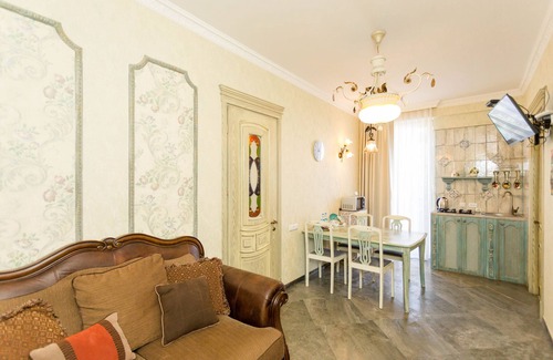 Vera Apartment | Falcon Apartments - Sapphire