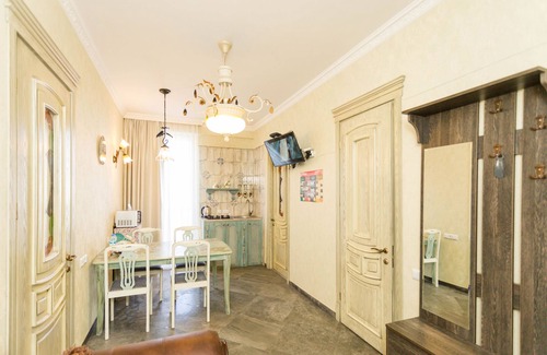 Vera Apartment | Falcon Apartments - Sapphire