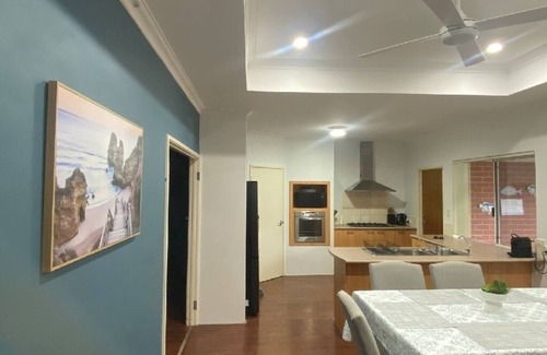 Falcon House | Falcon Estuary EscapenEntire home in Falcon, Australia