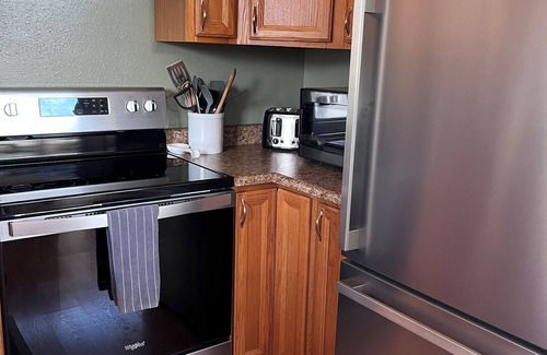 Denver Cabin | Falcon Ridge Chalet-Woodland Park: WiFi & Views, Deck and Views of Pikes Peak
