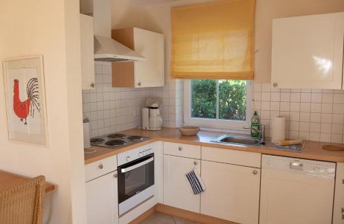 Rankwitz House | Familienidyll - Komfort, riesiger Garten & Badespaß