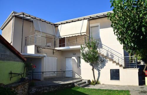 Passarona Apartment | Family and Relaxing House in a Village