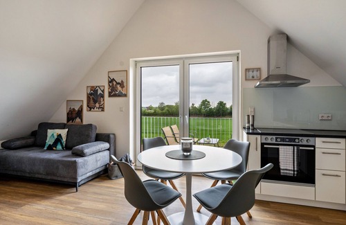 Deffingen Apartment | Family Apartment Fewo Parkside S5 | 8Min to Legoland | Balcony & Parking