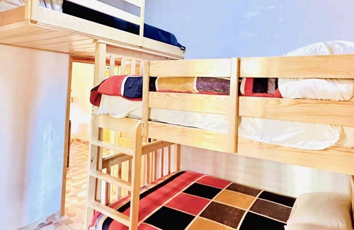 Mazamitla Cabin | Family cabin in the woods!