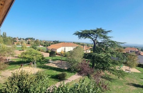 Saint-Andre-dʼApchon Cottage | Family cottage with dormitory, near park in St-André-d'Apchon