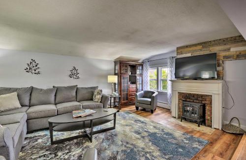 Chaumont House | Family Cottage on Chaumont Bay, Walk to Downtown