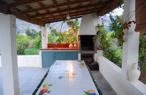Orcheta Cottage | Family country house in the Orxeta orchard