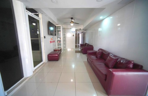 Corales del Sur House | Family Double Room in Corales del Sur close to the Airport
