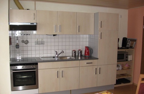 Behlingen Apartment | Family-friendly apartment near Legoland for 5 pers.