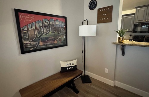 North by Northwest House | Family Friendly Close to Tech, Medical District - Sleeps 8
