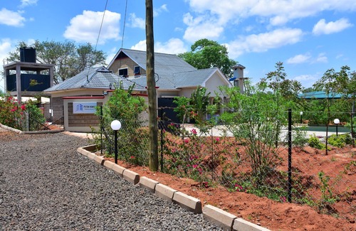 Kibwezi Villa | Family friendly holiday letting accommodation