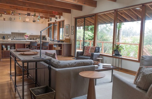 Caspar House | Family Friendly Home on 20 Acre Farm