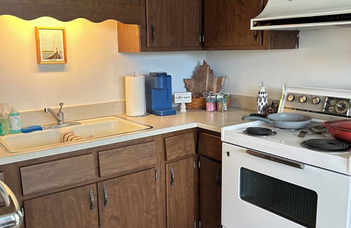Prudenville House | Family Friendly Lake View Home. Only steps away from Houghton Lake.