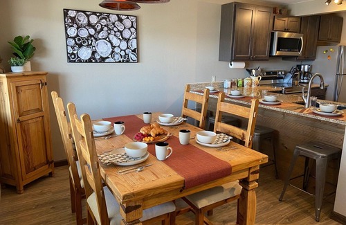 Silvercreek Condo | Family friendly with spectacular views just 3min from the hill!