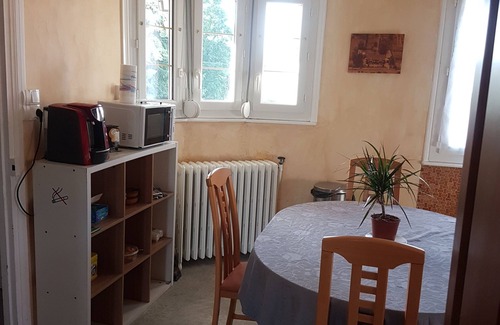 Quierzy House | Family home with 4 bedrooms and large dining room