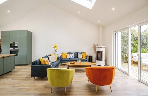 Beaussais-sur-Mer House | Family home with pool