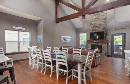 Hollister House | FAMILY is LOVE