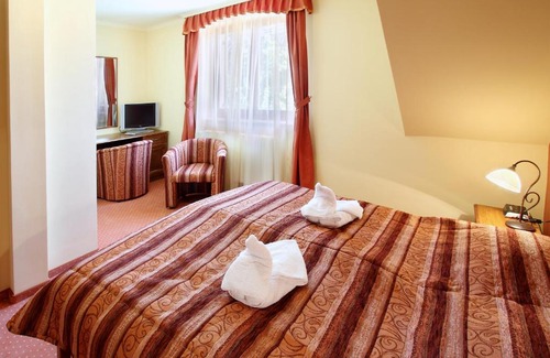 Lipot House | Family Panzio es Apartman Hazak