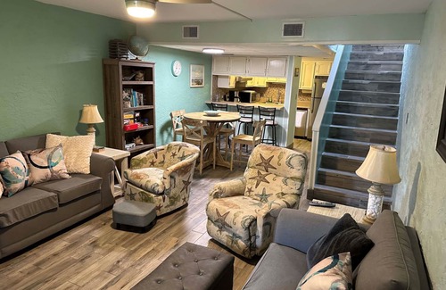 Bel Air Condo | Family & Pre-Approved Pet Friendly Condo No elevators 3 bedrooms 3 bathrooms