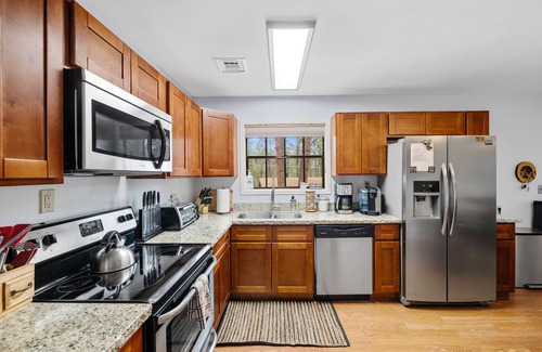 Ponderosa Park House | Family READY! 4 U