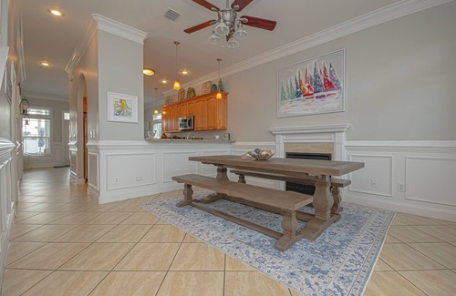 Bel Air House | Family retreat. 50yd to beach. Private Pool, 2 living, wet bar, walk to dining
