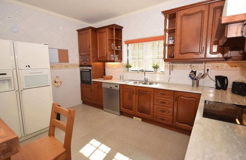 Caldas da Rainha Villa | Family Retreat with Pool; Caldas da Rainha