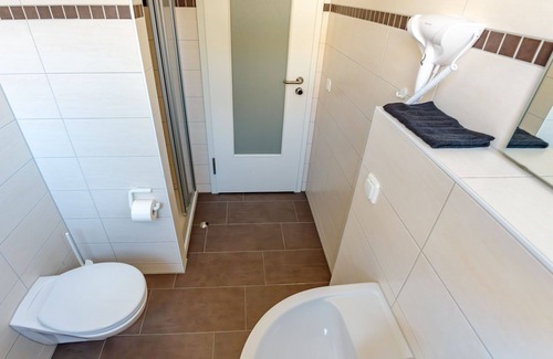 Heilbad Heiligenstadt Apartment | Family room (2 double rooms with connecting door) - Sonnenschein Hotel &
