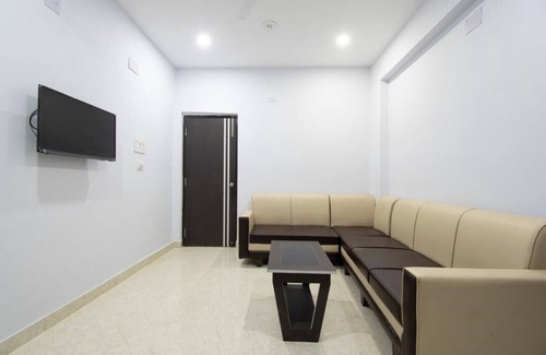 Danapur House | FAMILY ROOM 4-S G INTERNATIONAL