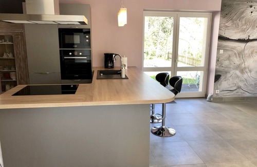 Chateauneuf-les-Bains House | Family suite in bed and breakfast, Auvergne, Puy de Dôme