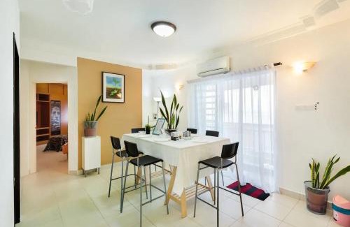 Taman Desa Tebrau Apartment | Family Suite@DESA TEBRAU *IKEA *AEON *TESCO *HERO