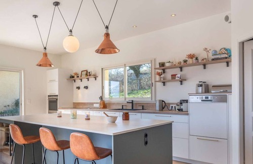 Saint-Martin-Bellevue House | Family villa at lake Annecy, pool et nature