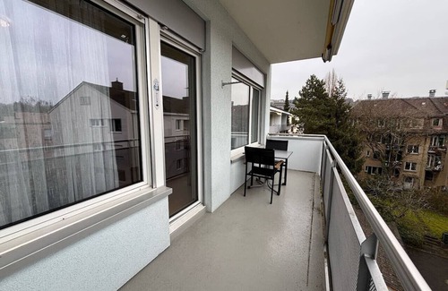 Hirslanden Apartment | Fantastic 1BR flat in the city center (Sky11)