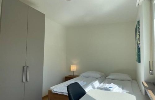 Hirslanden Apartment | Fantastic 2BR in the city center - Sky7